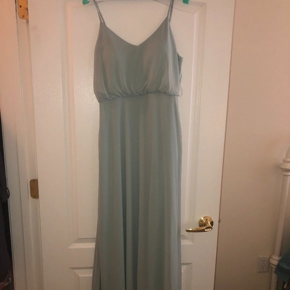 Birdy Grey Dresses & Skirts - Birdy Grey Gwennie Dress Sage (L)